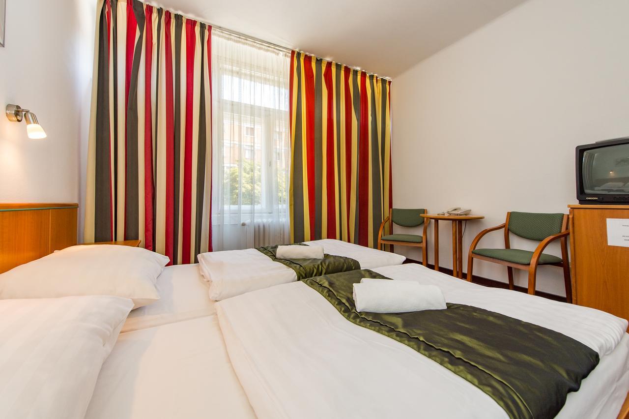 Hotel Griff Budapest Eksteriør billede