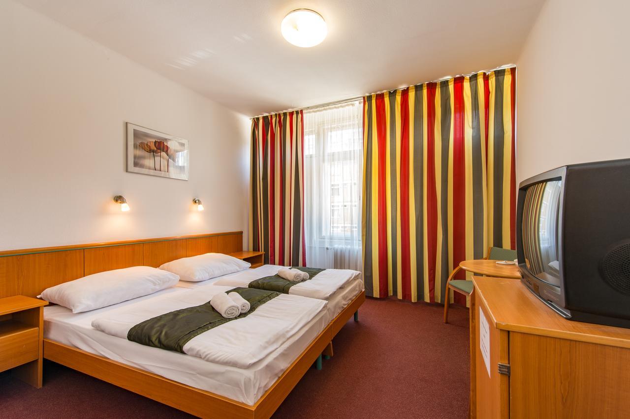 Hotel Griff Budapest Eksteriør billede