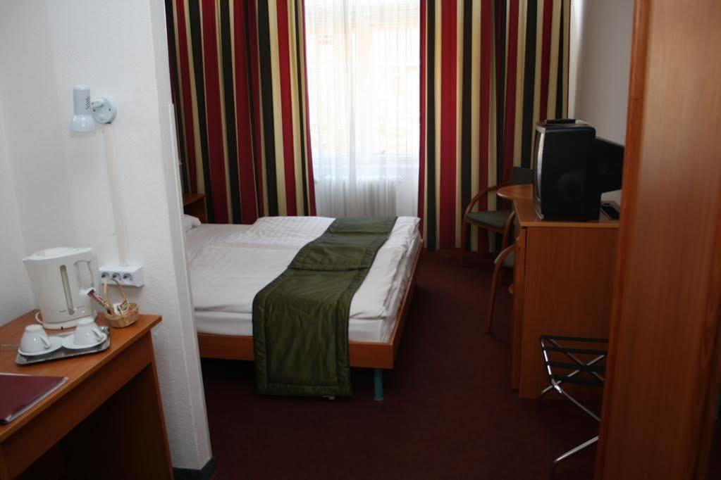 Hotel Griff Budapest Værelse billede